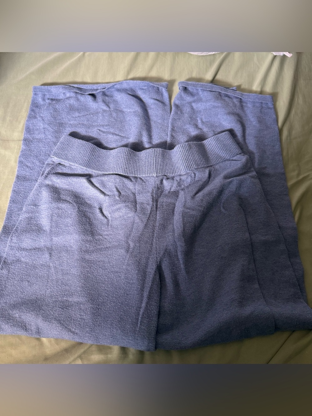 Wide leg pants